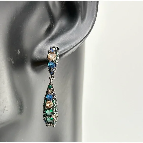 Elegant Multicolor Crystal Drop Earrings ✨ - Picture 4 of 6